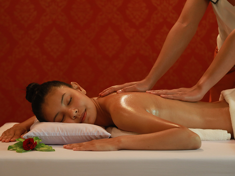 Suuko Wellness & Spa Resort - Age Defying Aromatheraphy Massage